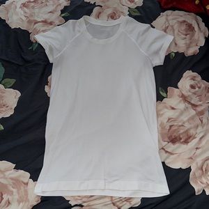 Lulu lemon swiftly tech